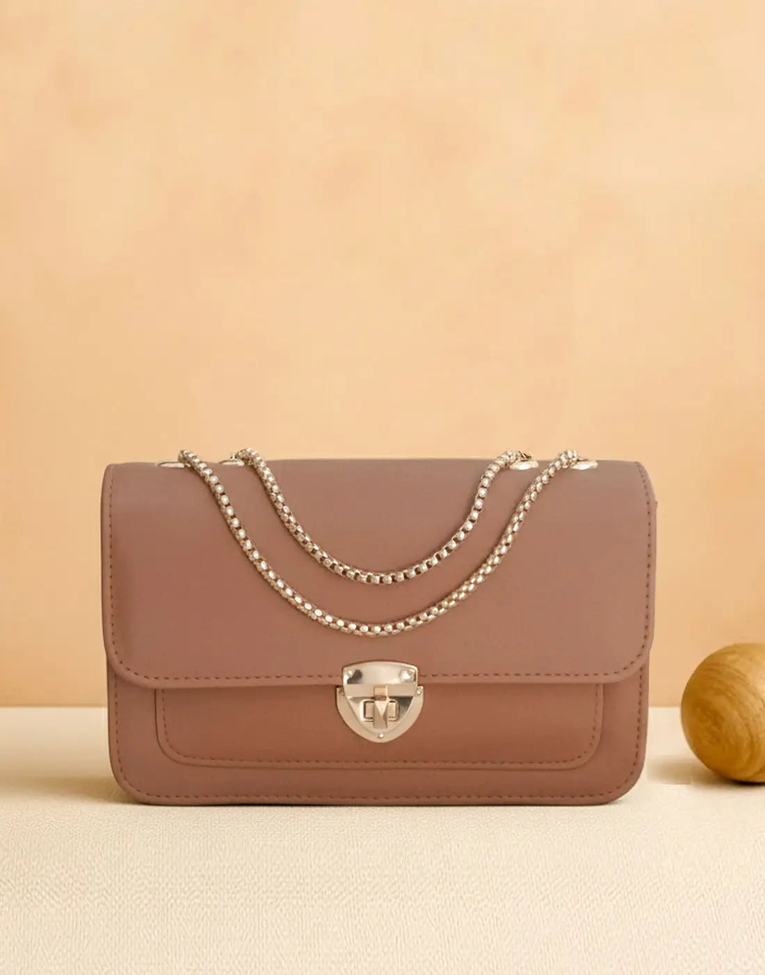 Trendy Twist Lock Closure Crossbody Bag - Brown