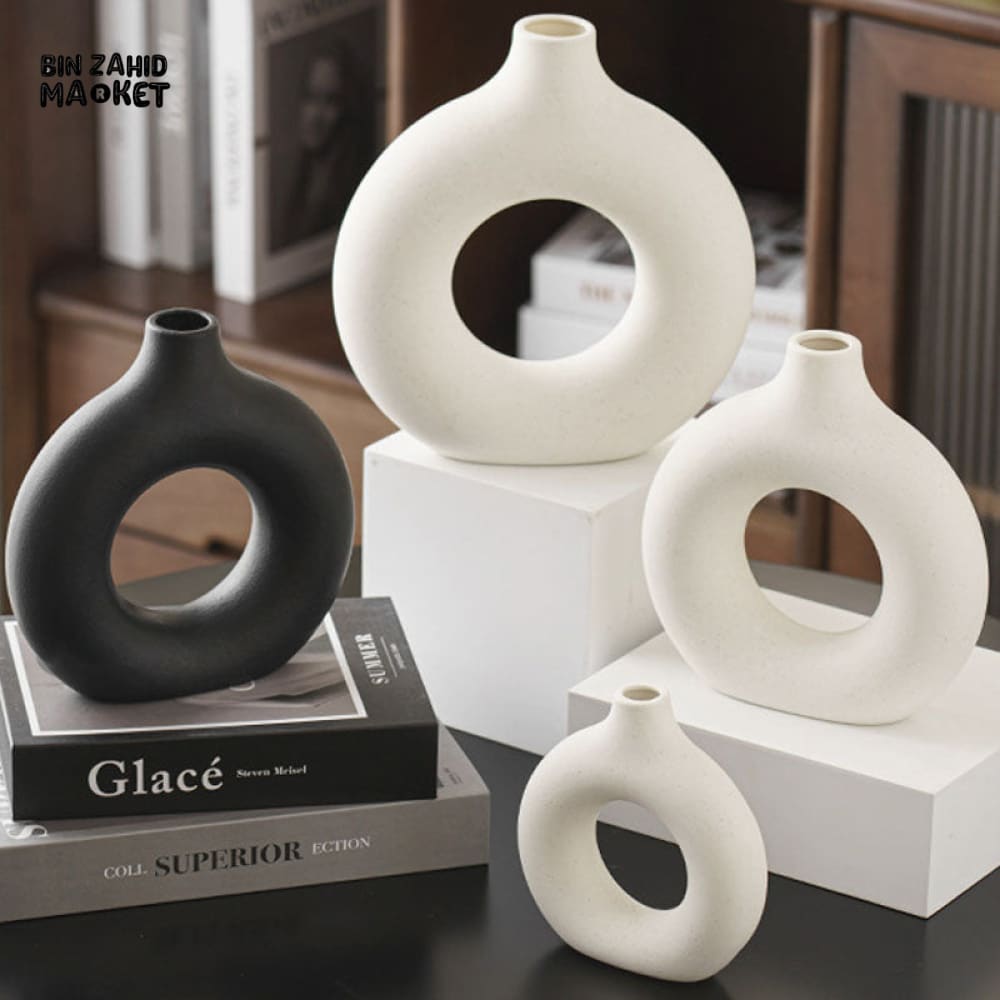MODERN DONUT SHAPE PLASTIC DECOR VASE - WHITE