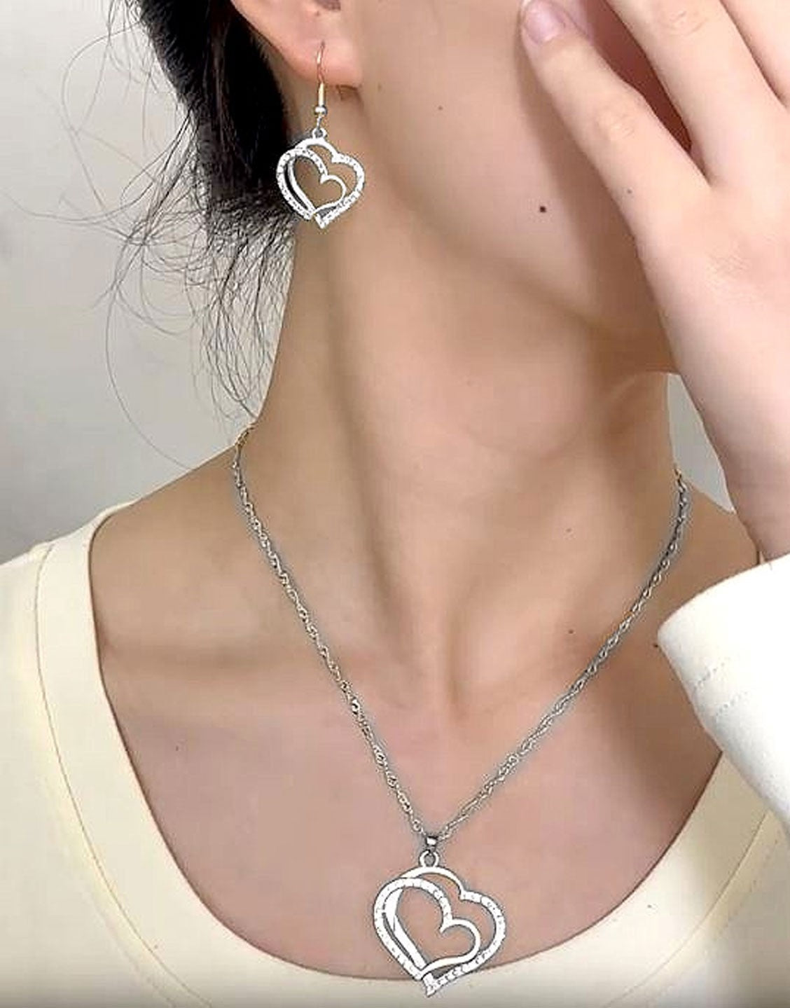Elegant Sparkling Rhinestone Heart Shape Necklace Set